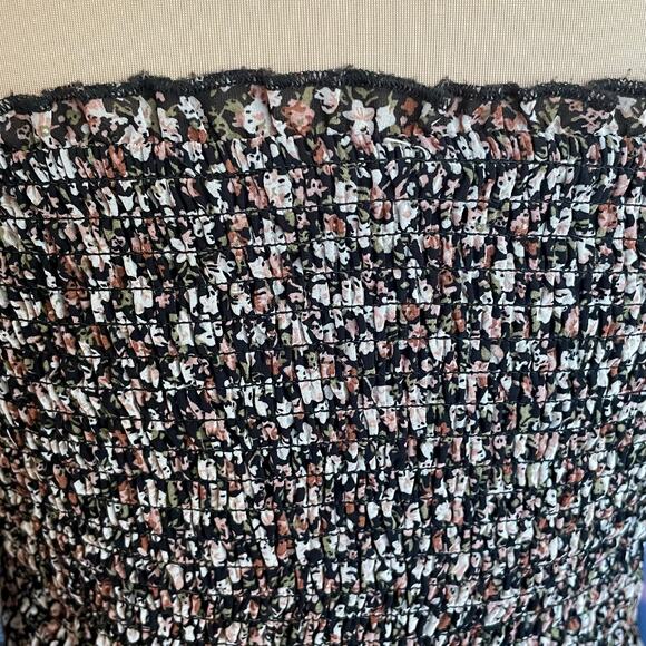 ASTR The Label Livie Black Wine Ditsy Top SM Sweetheart Neck Coquette Milkmaid - Picture 6 of 8